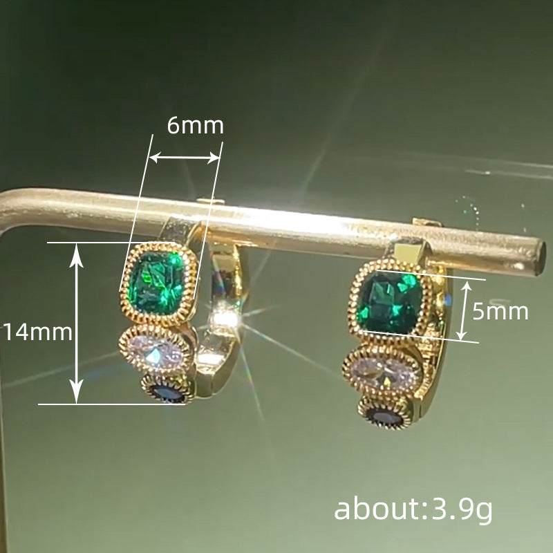 Charming Earring for Any Occasion