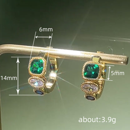 Charming Earring for Any Occasion