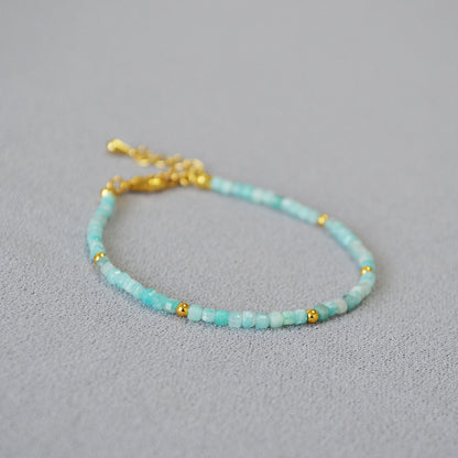 Beautiful Gold Bracelet with Unique Style