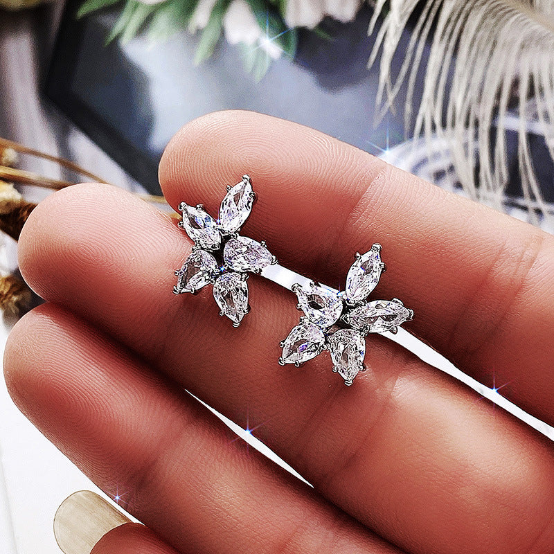 Beautiful Earring with Unique Style