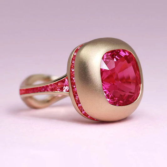 Romantic Gold Ring for Special Moments