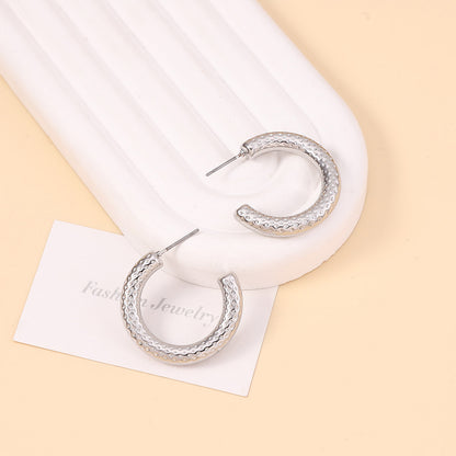 Classic Earring with Timeless Appeal