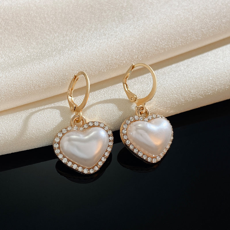 Romantic Pearl Set for Special Moments