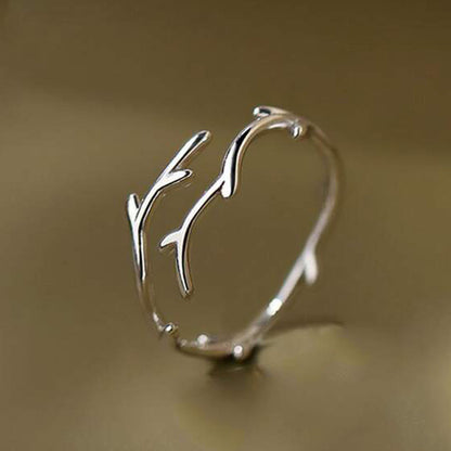 Elegant Silver Ring for Every Occasion