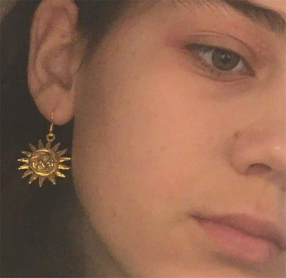 Romantic Earring for Special Moments