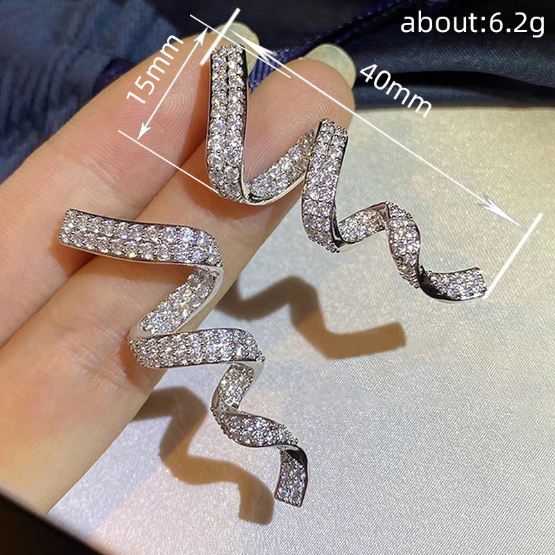 Elegant Earring for Every Occasion