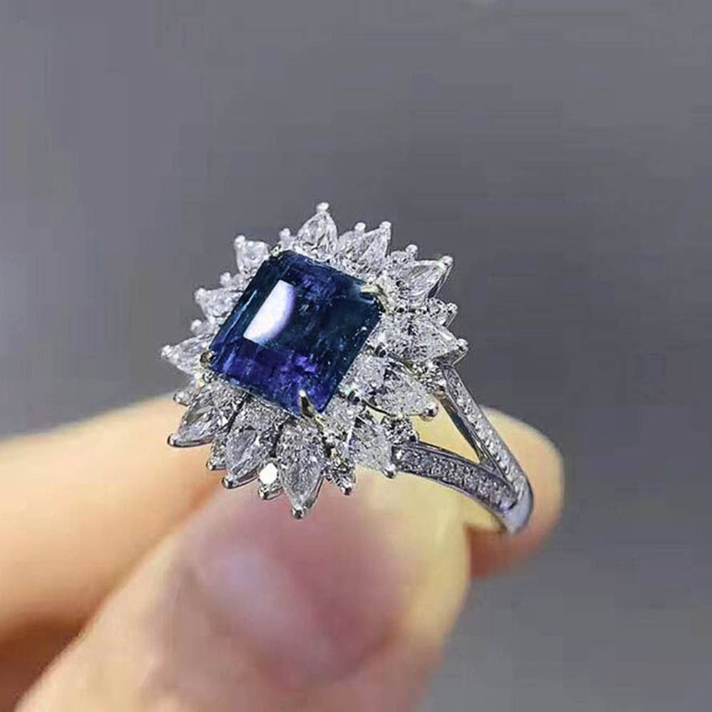 Beautiful Ring with Unique Style