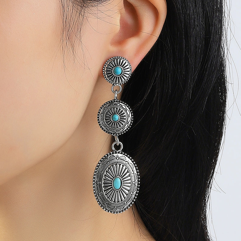 Beautiful Silver Earring with Unique Style