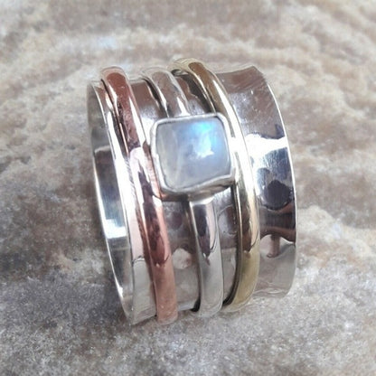 Charming Silver Ring for Any Occasion