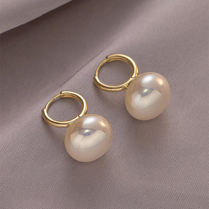 Delicate Artisan Pearl Earring