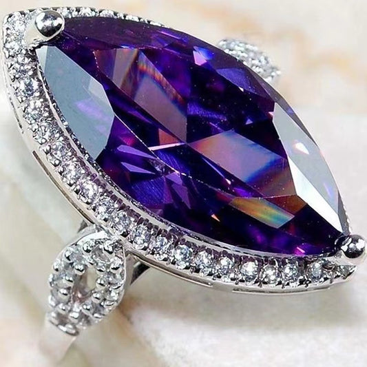 Charming Ring for Any Occasion