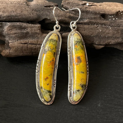 Charming Earring for Any Occasion