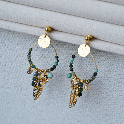 Charming Silver Earring for Any Occasion