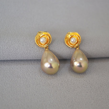 Delicate Artisan Gold Earring