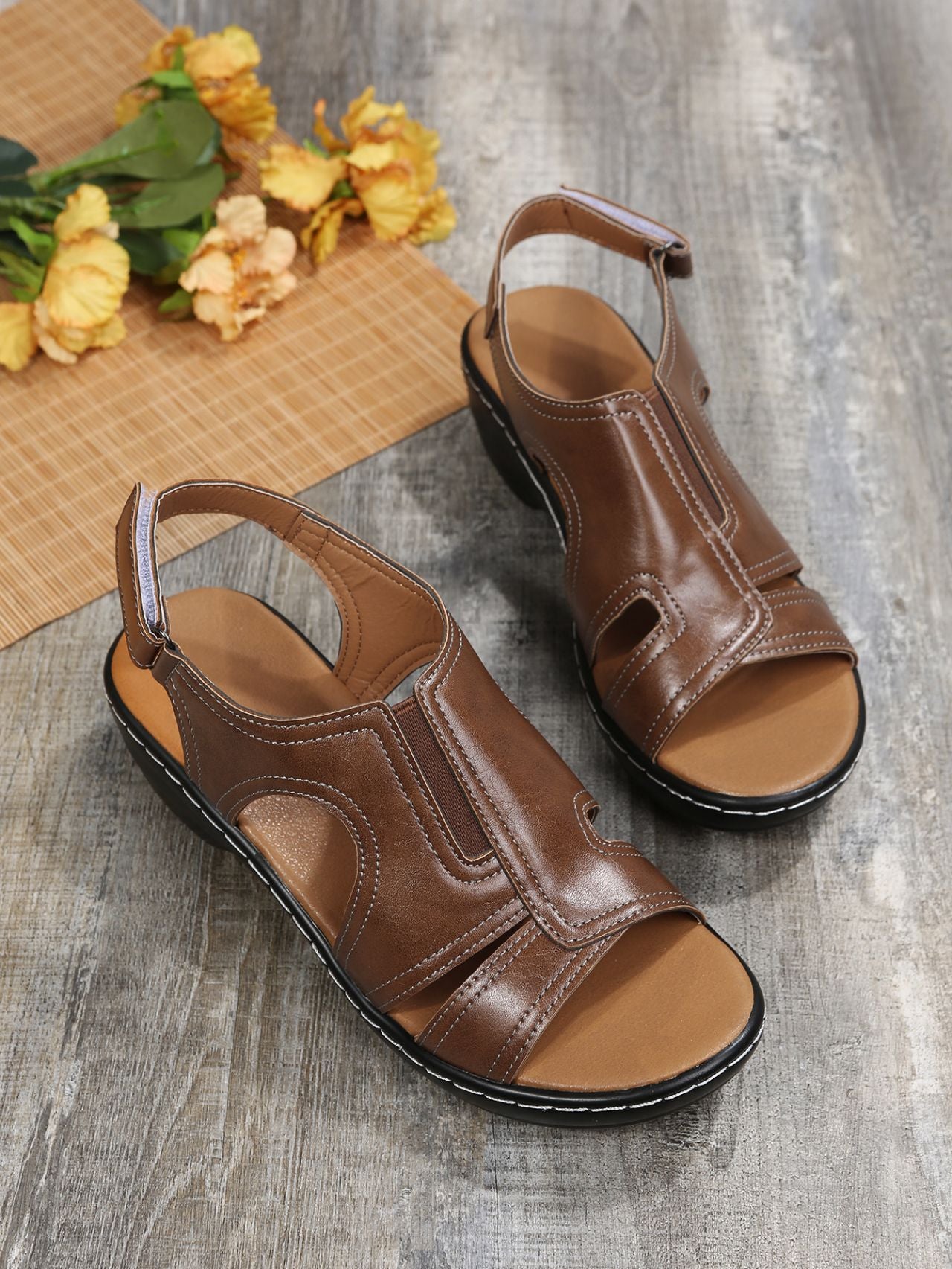 Graceful Orthopedic Sandals for Modern Look