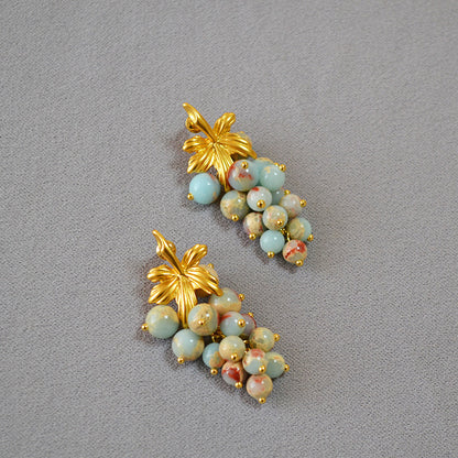 Charming Silver Earring for Any Occasion