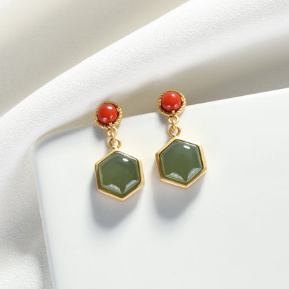 Romantic Gold Earring for Special Moments