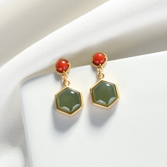 Romantic Gold Earring for Special Moments