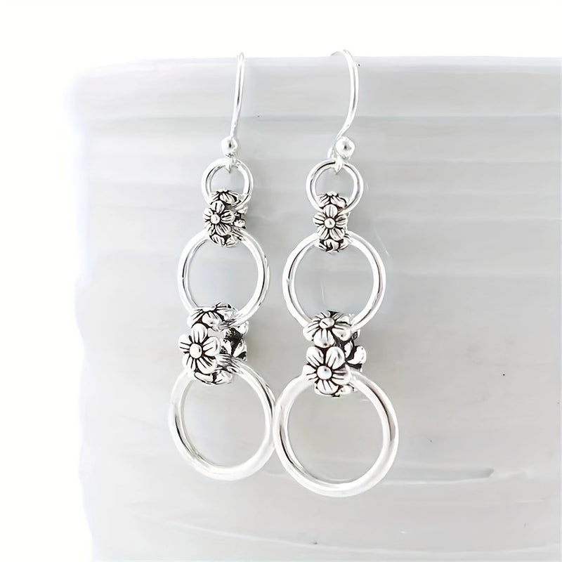 Romantic Silver Earring for Special Moments