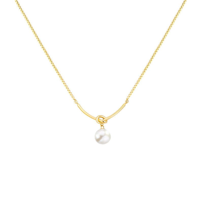 Beautiful Pearl Necklace with Unique Style