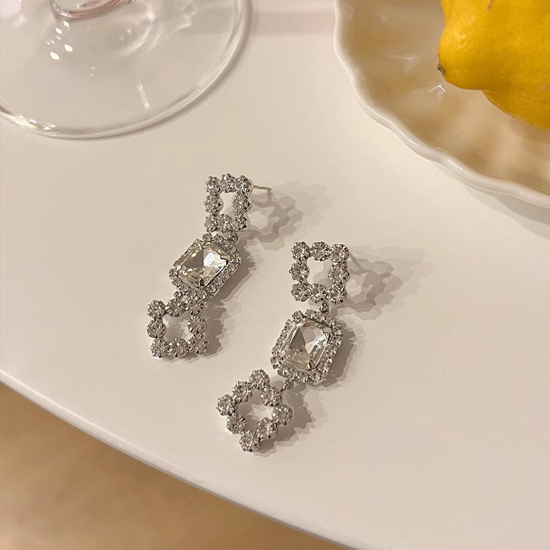 Romantic Earring for Special Moments