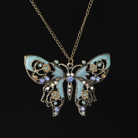 Stunning Necklace for Daily Wear