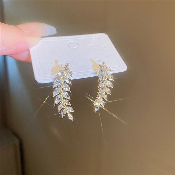 Stunning Earring for Daily Wear