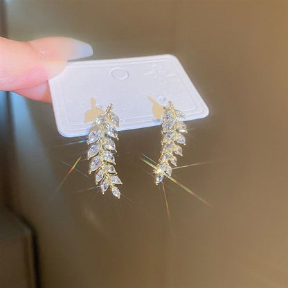 Stunning Earring for Daily Wear