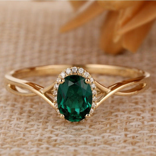 Stunning Ring for Daily Wear