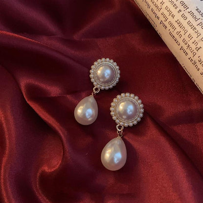 Charming Pearl Earring for Any Occasion