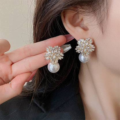 Stunning Pearl Earring for Daily Wear