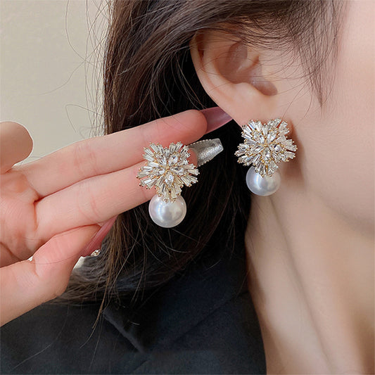 Stunning Pearl Earring for Daily Wear