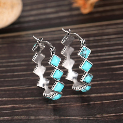 Stunning Earring for Daily Wear
