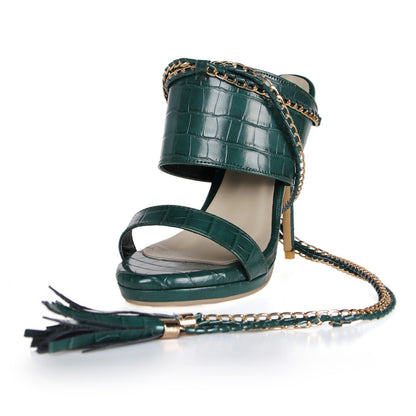 Graceful Orthopedic Sandals for Modern Look