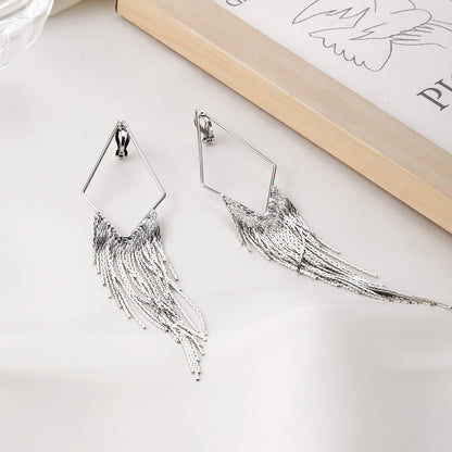 Classic Earring with Timeless Appeal