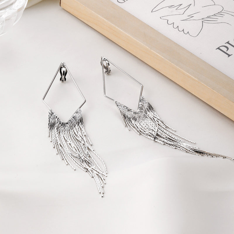 Classic Earring with Timeless Appeal