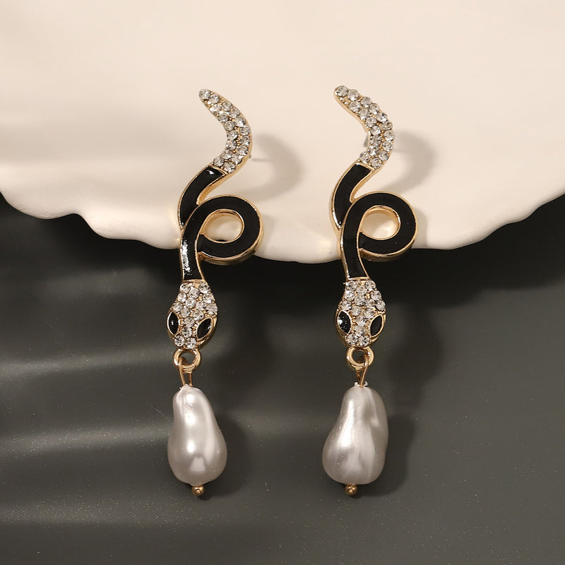 Elegant Pearl Earring for Every Occasion