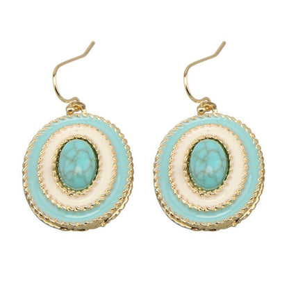 Classic Earring with Timeless Appeal