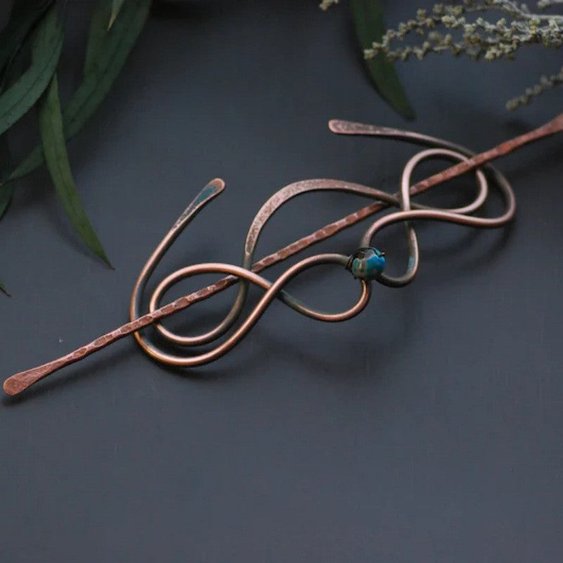 Charming Piece for Any Occasion
