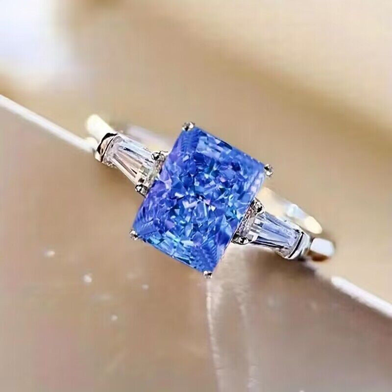 Beautiful Bracelet with Unique Style