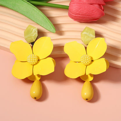 Beautiful Earring with Unique Style