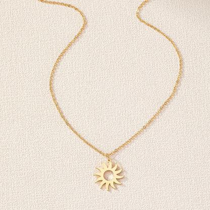 Stunning Necklace for Daily Wear