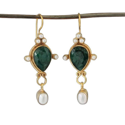 Charming Pearl Earring for Any Occasion
