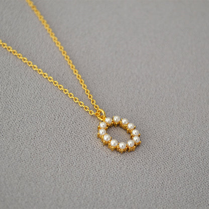 Stunning Gold Necklace for Daily Wear