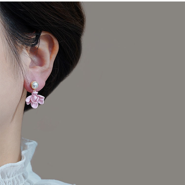 Stunning Earring for Daily Wear