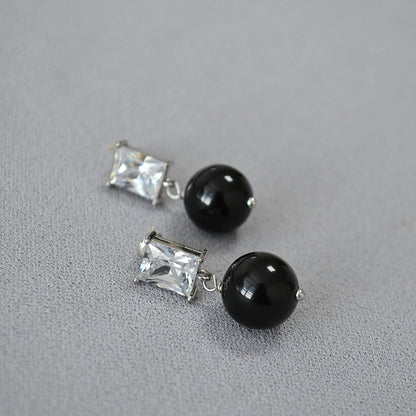 Elegant Silver Earring for Every Occasion