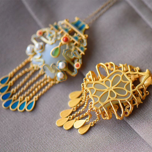 Beautiful Pendant with Unique Style