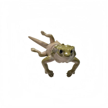Charming Piece for Any Occasion