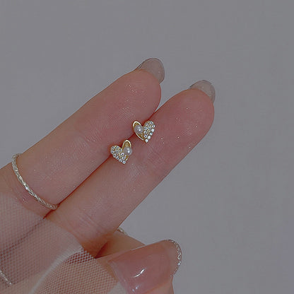 Romantic Pearl Earring for Special Moments