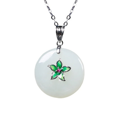 Romantic Silver Necklace for Special Moments